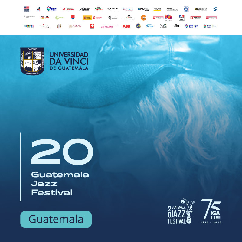 Imagen del primer plano de una persona debajo de una transparencia en celeste, con el texto 20 Guatemala Jazz Festival Guatemala.