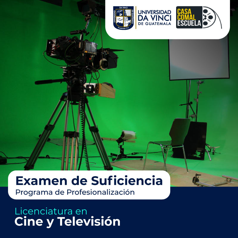 Imagen de un set de grabación con pantalla verde con una cámara de video y luces, con un degrade en negro con transparencia sobre la imagen, con el texto del evento Examen de suficiencia, programa de profesionalización, licenciatura en cine y Televisión.