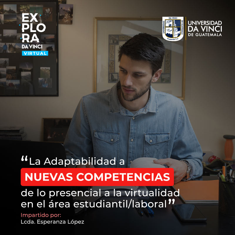 imagen de plano medio de un joven sentado en un escritorio con un libro entre las manos con el texto la adaptabilidad a nuevas competencias de lo presencial a la virtualidad.