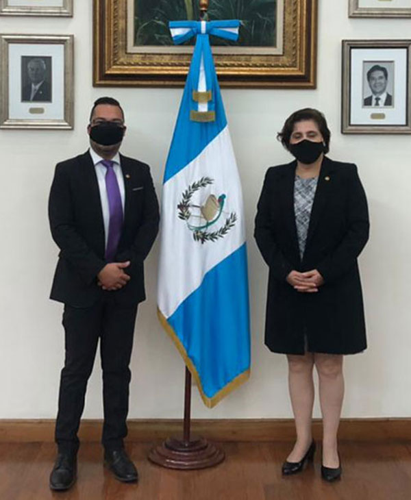 Representantes de la Facultad de Arquitectura y Diseño visitaron el Ministerio de Relaciones Exteriores | Universidad da Vinci de Guatemala