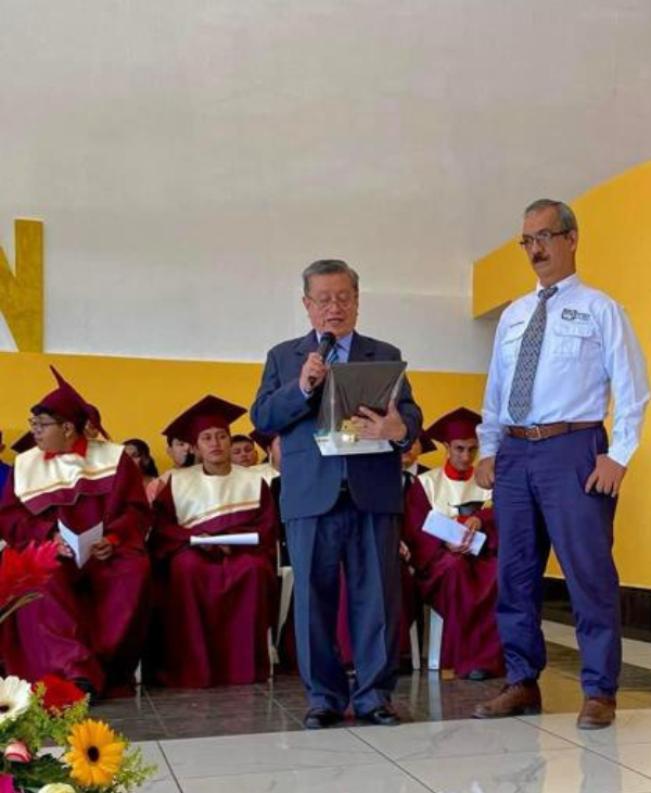Logros académicos en Mazatenango | Universidad da Vinci de Guatemala