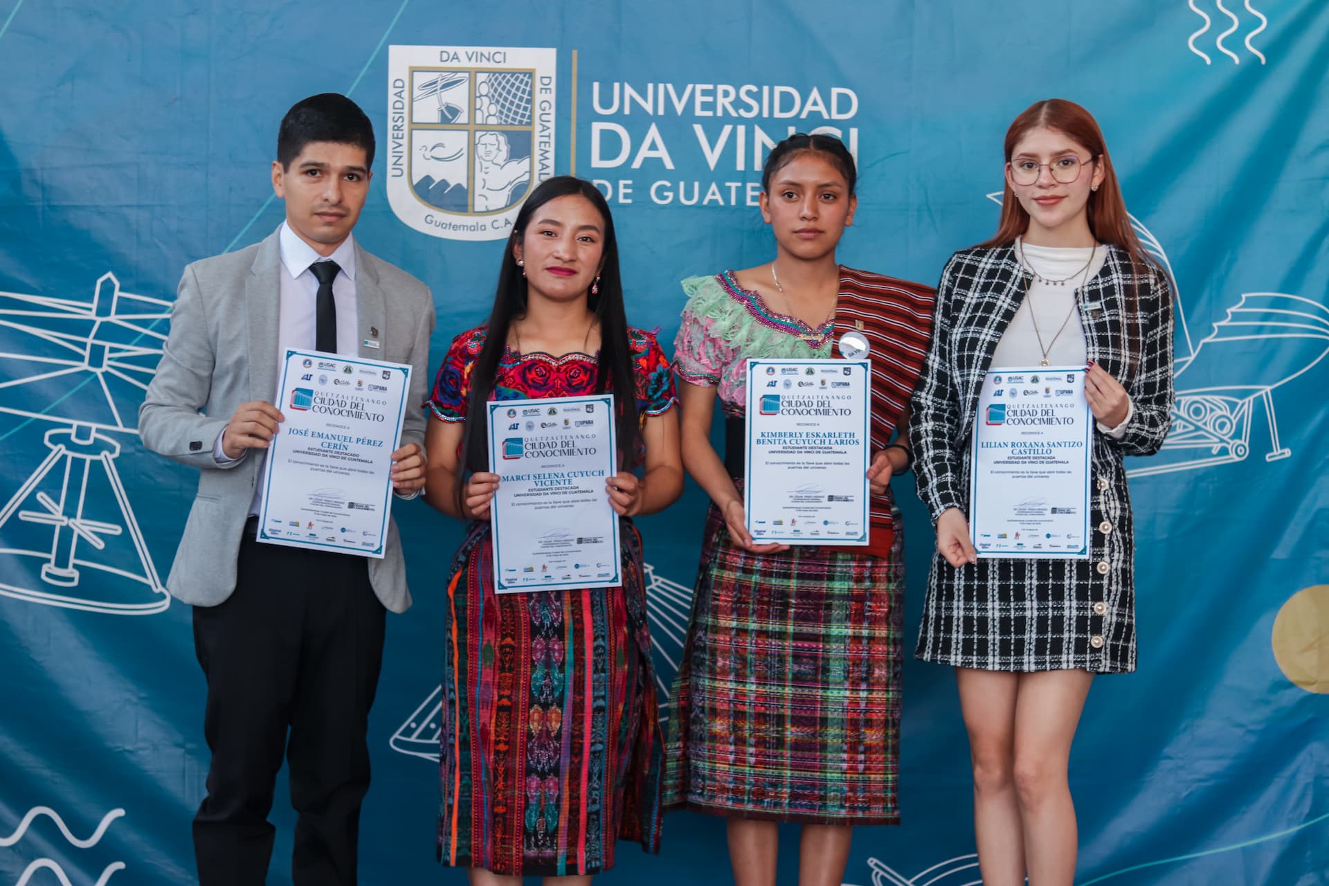 Celebración del Día del Estudiante Universitario en la Universidad Da Vinci de Quetzaltenango | Universidad da Vinci de Guatemala