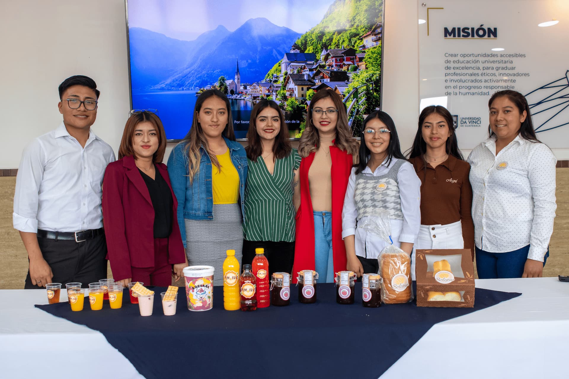Presentación de proyecto “Higiene y Control de Alimentos” | Universidad da Vinci de Guatemala